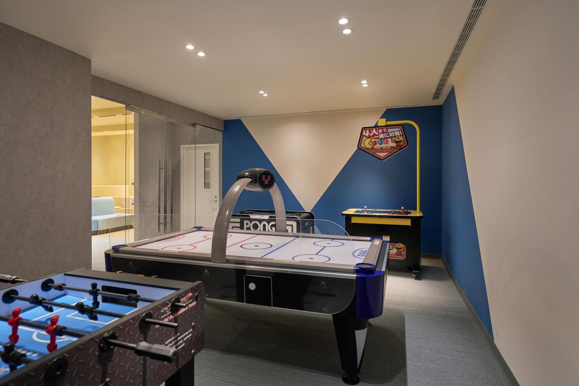 Hotel Royal Chiao Hsi Джиаоси Екстериор снимка The Games Room